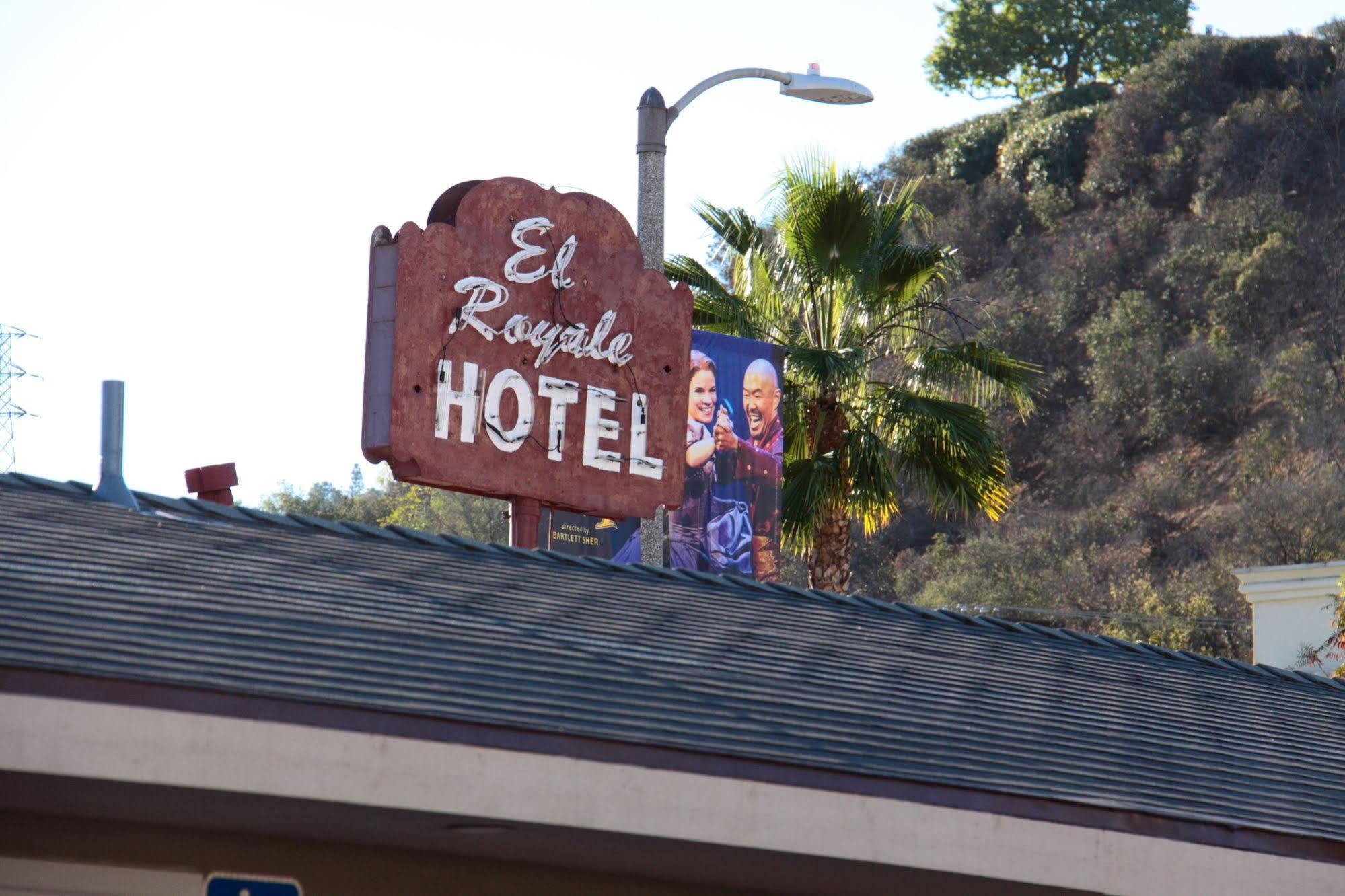 El Royale Gardens Near Universal Los Angeles