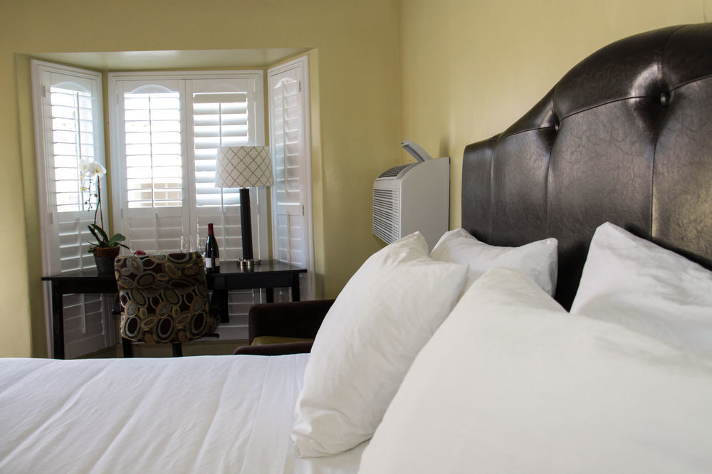 El Royale Gardens Near Universal 4* Los Angeles